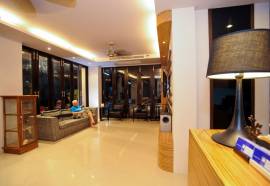 Urban Patong Mini Hotel & More
