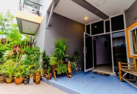 Baan Yuyen Karon Guesthouse