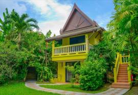 Chez Charly Bungalow, Nai Yang Beach