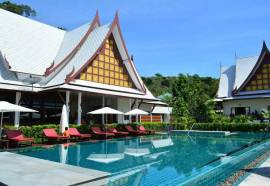 Bhu Tarn Koh Chang Resort & Spa