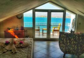 Ece Hotel Sovalye Island