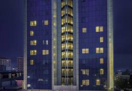 Titanic Port Bakirkoy