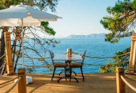 Lov Faralya Beach & Nature Retreat