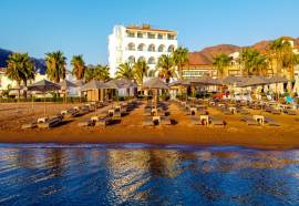 Contess by Faros Hotel