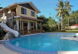 HAYAHAY Resort & Restaurant