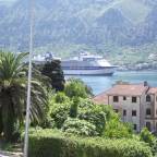 Туры в Черногорию, в лучшие отели, для 2 взрослых, на 13 дней 2024 - Apartment Kralj L