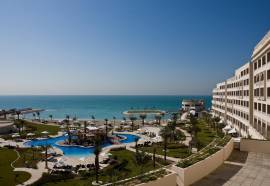 Sofitel Bahrain Zallaq Thalassa Sea & Spa Hotel