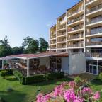 Горящие туры в Болгарию, для 2 взрослых 2024 - Madara Park Hotel