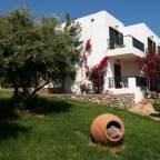 Туры в Крит-Ираклион, Грецию, для 2 взрослых 2024 - Hersonissos Village