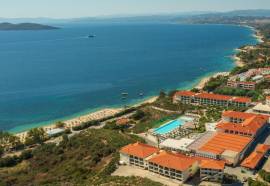 Akrathos Beach Hotel