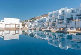 Manoulas Beach Mykonos Resort