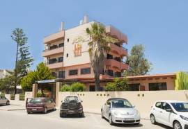 Heleni Beach Hotel