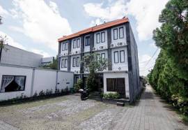 RedDoorz Plus Near Ubung Terminal Denpasar