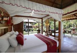 Santi Mandala Villa & Spa