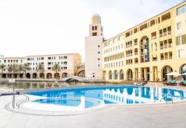 Millennium Lakeview Hotel