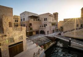 Al Seef Heritage Hotel Dubai, Curio Collection by Hilton