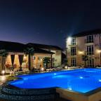 Недорогие туры в Пицунду Абхазию для 2 взрослых от Biblio Globus на июль 2026 - Мини-отель Аскар