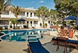 Tradewinds Apartment Hotel, Miami Beach