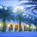 Для молодоженов туры на Пхукет, Таиланд, для 2 взрослых, июль, от Pac Group 2024 - The Old Phuket Karon Beach Resort