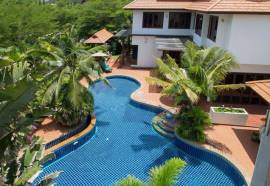 The Royal Tropical Beach at VIP Chain Resort