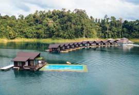 500 Rai Floating Resort