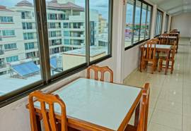 Lek Jomtien Hotel