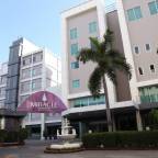 Горящие туры в Таиланд из Красноярска для 2 взрослых от Travelata 2026 - Miracle Suvarnabhumi Airport Hotel