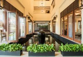 De Chai The Colonial Hotel