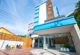 Golden Paradise Hotel