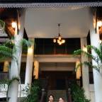 Туры в Бангкок Таиланд для 2 взрослых от Travelata на декабрь 2025 - The Tarntawan Hotel Surawong Bangkok