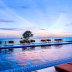 Недорогие для молодоженов туры, в отели 5*, для 2 взрослых, на 9 дней, июль 2024 - The Sanctuary Phratamnak Hotel Pattaya
