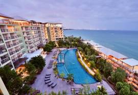 Royal Phala Cliff Beach Resort & Spa