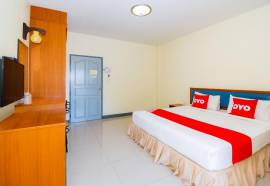 OYO 382 Baan Poemsuk