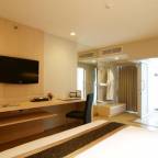 Туры в Таиланд из Красноярска в отели 1*, 2*, 3* для 2 взрослых на 9 дней на новый год 2025-2026 - Hi Residence