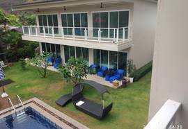 Surf & Sand Resort