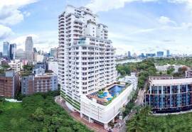 Centre Point Sukhumvit 10