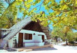 Kilimani Kwetu Beach Hotel