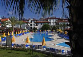 Smartline Sunlight Garden Hotel