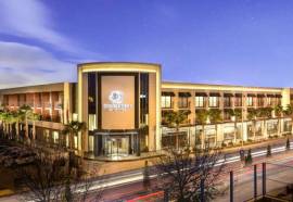 DoubleTree By Hilton Izmir Airport