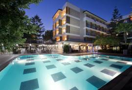 Trendy Side Beach Hotel