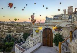 Fairyland Cave Hotel