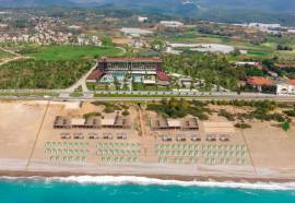 Casa Fora Beach Resort