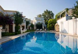 Art Suites Hotel