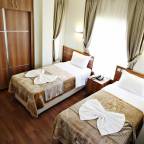 Горящие для молодоженов туры в Стамбул Турцию из Омска для 2 взрослых на 6 дней 2026 - Taksim Palace Hotel