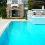 Туры в центр Бодрума Турцию в отели 1*, 2*, 3* для 2 взрослых на апрель 2026 - Costa Sariyaz Hotel