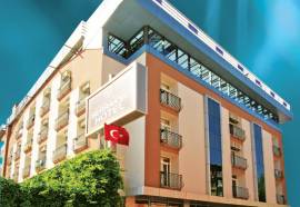 Berrak Su Hotel