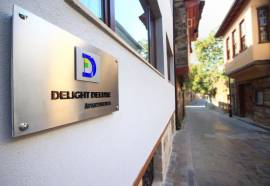 Delight Deluxe Aparts