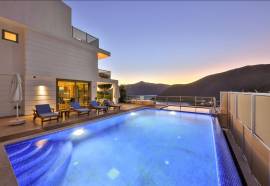 Private Villa Moonshine