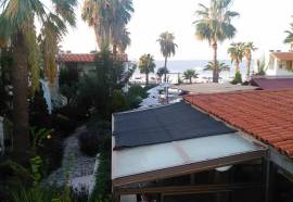 Onderhan Hotel & Beach Club