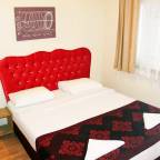 Для молодоженов туры в Турцию из Перми для 2 взрослых от Travelata на июль 2026 - Sultan Hostel Guesthouse